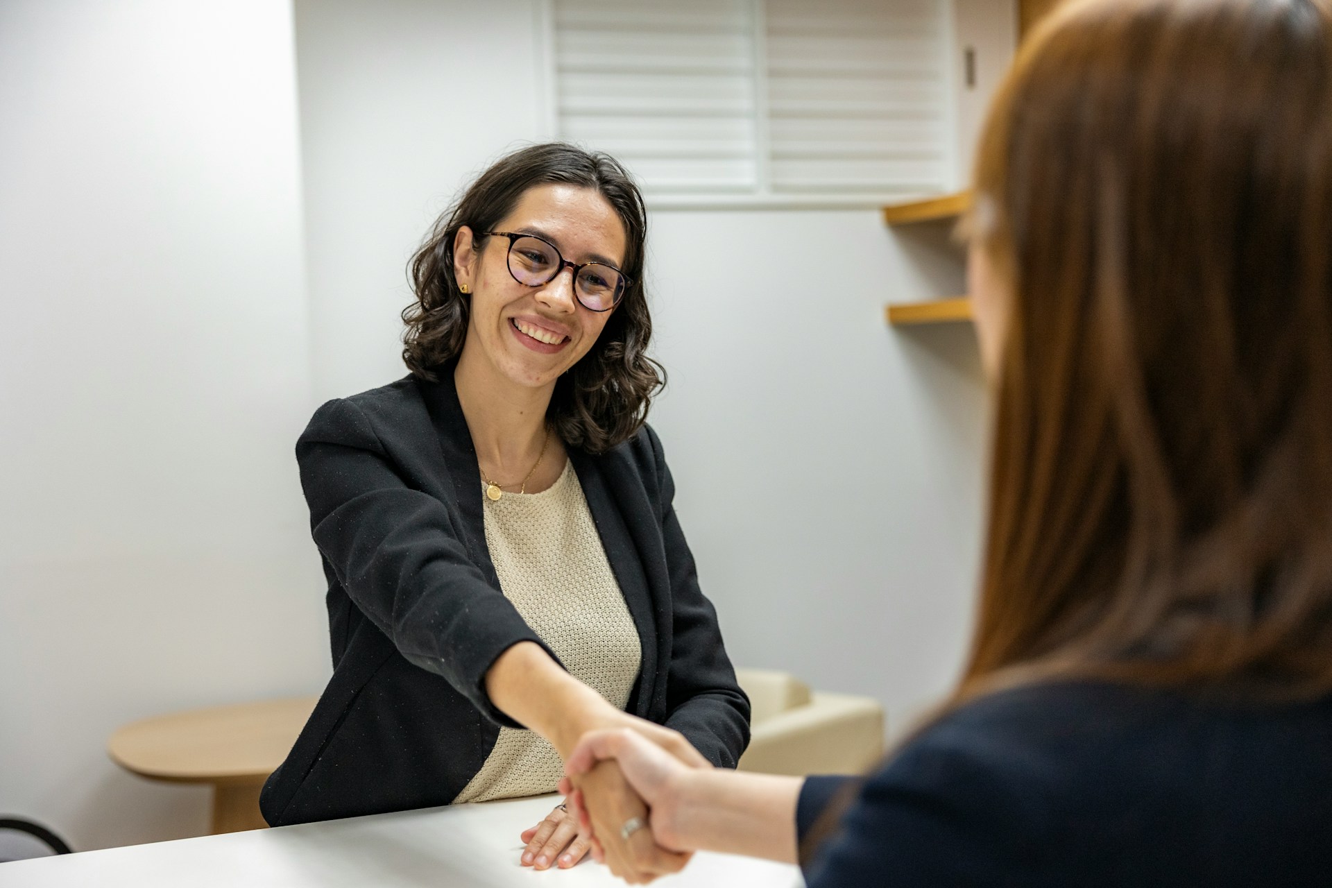 Le défi du recrutement d’agents commerciaux indépendants : stratégies et solutions pour réussir